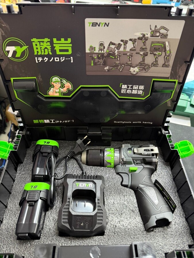 Шуруповерт Tenyn  EX18D