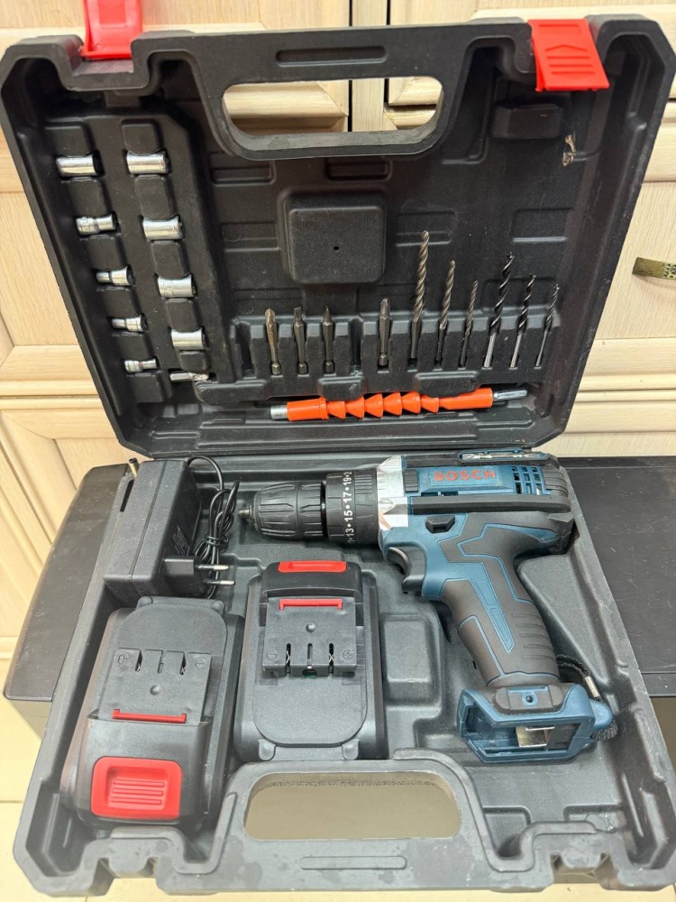 Шуруповерт Bosch реплика