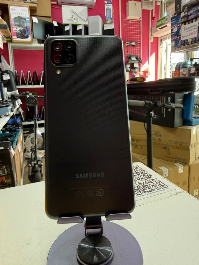 Смартфон Samsung A12 3/32GB