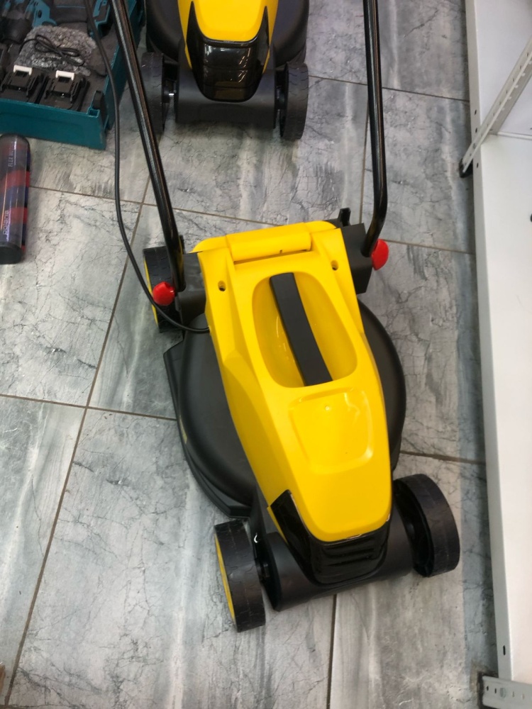 Газонокосилка giardino club