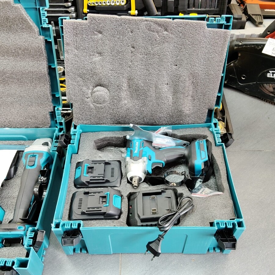 Набор инструментов Makita 4в1