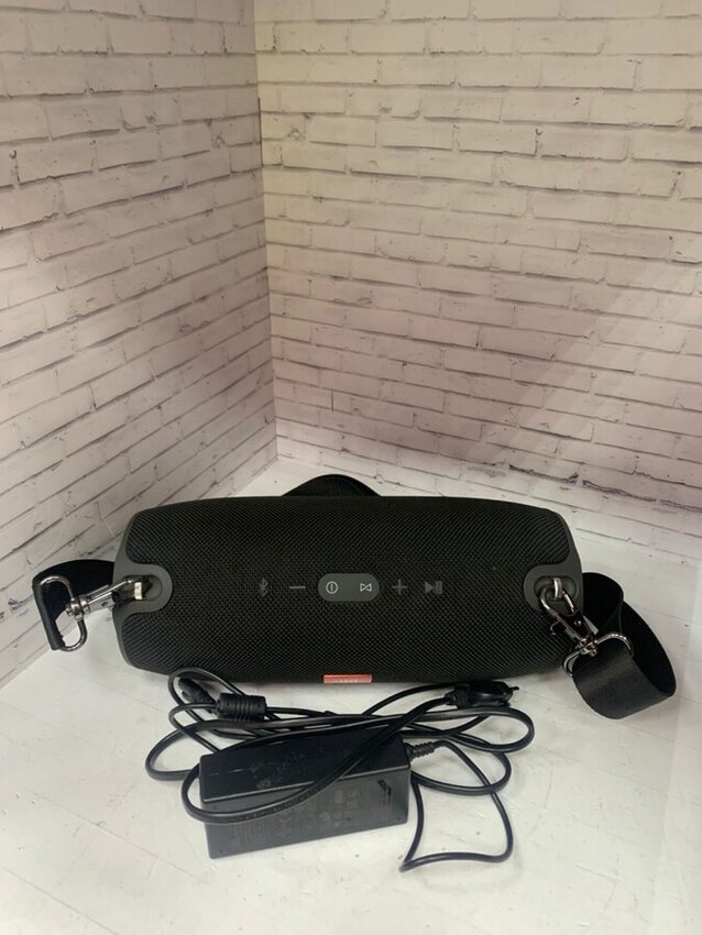 Акустика JBL Xtreme 1