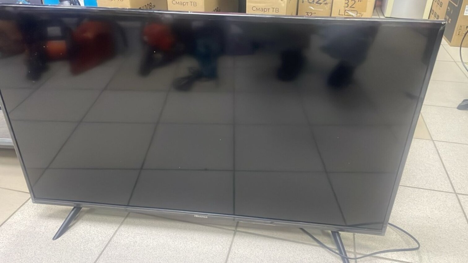 Телевизор Hisense H40B5600