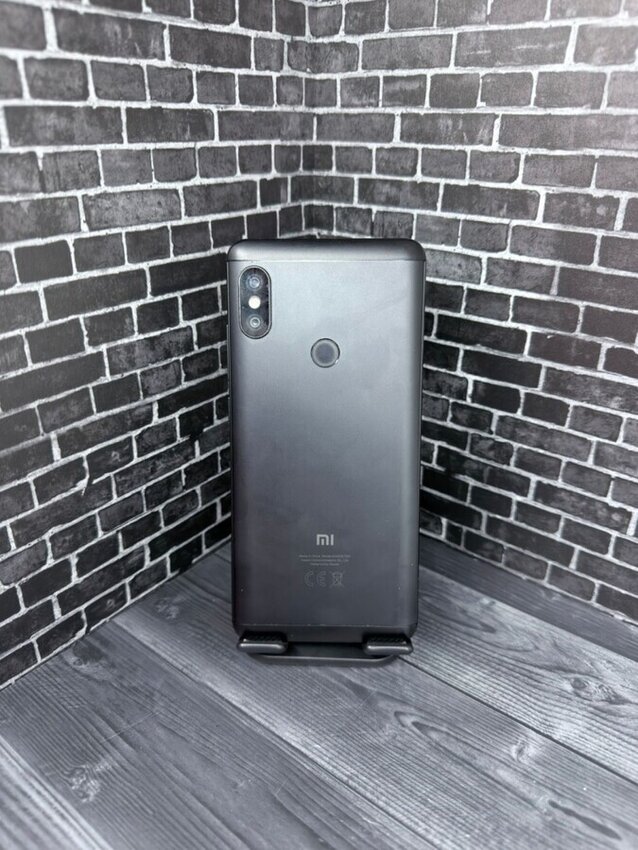 Смартфон Xiaomi Redmi note 5 3\32