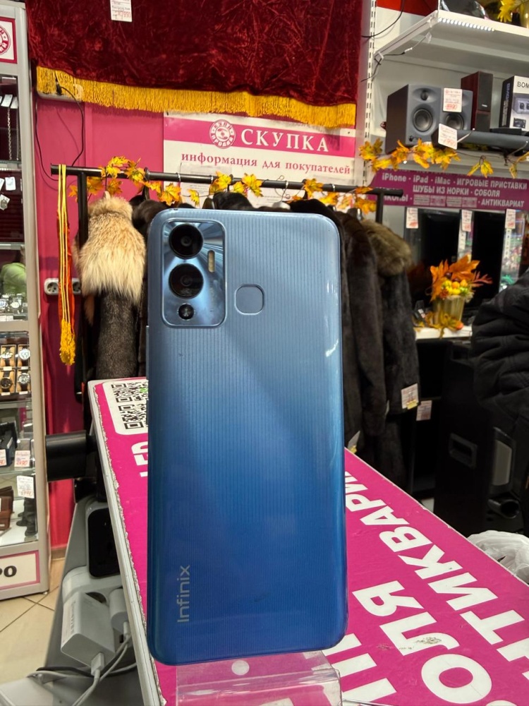 Мобильный телефон Infinix HOT 12 PLAY 4-64