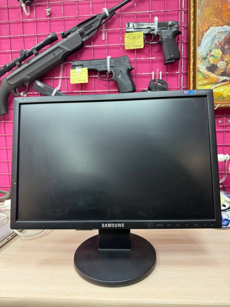 Монитор Samsung 943nw