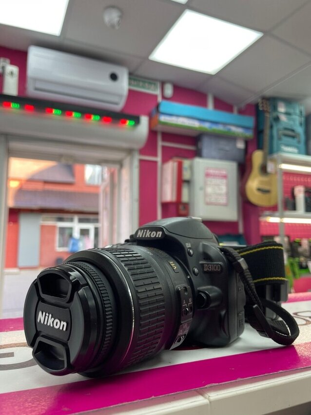 Фотоаппарат Nikon D3100 18-55mm VR