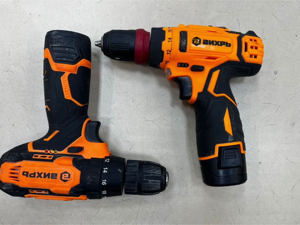 Шуруповерты Вихрь ДА-12л-2кс/2шт.