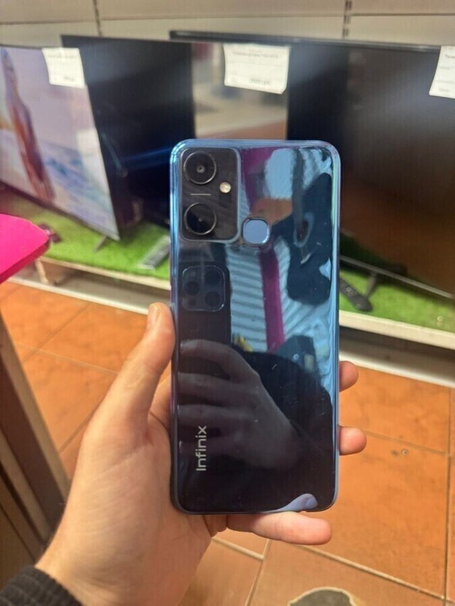 Мобильный телефон Infinix Smart 6 plus