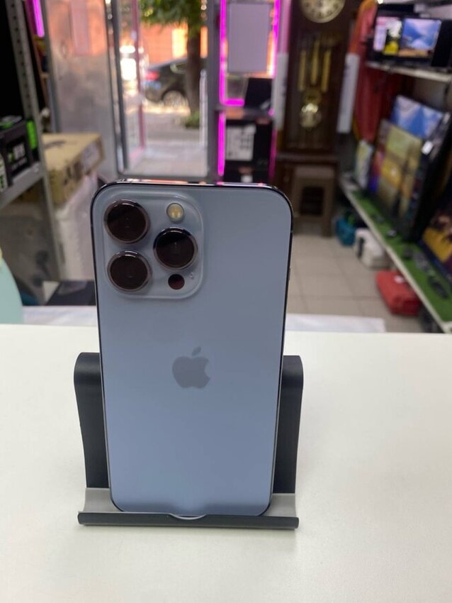 Смартфон iPhone 13 PRO 128 GB
