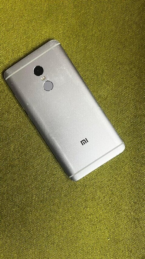 Смартфон Xiaomi Redmi note 4  3/64