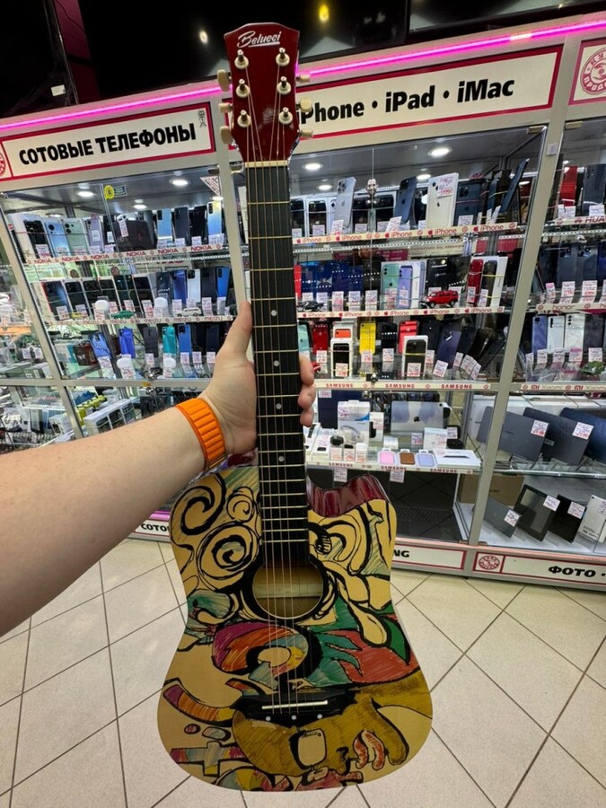 Гитара Belucci
