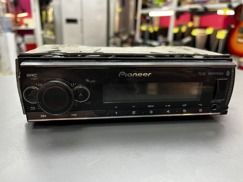 Автомагнитола Pioneer mvh-s520bt