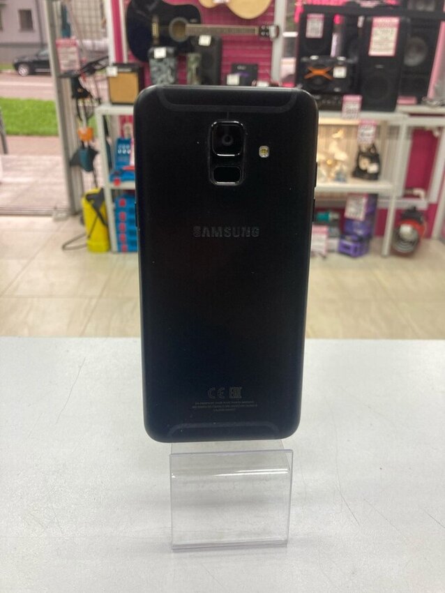 Смартфон Samsung A06 3/32