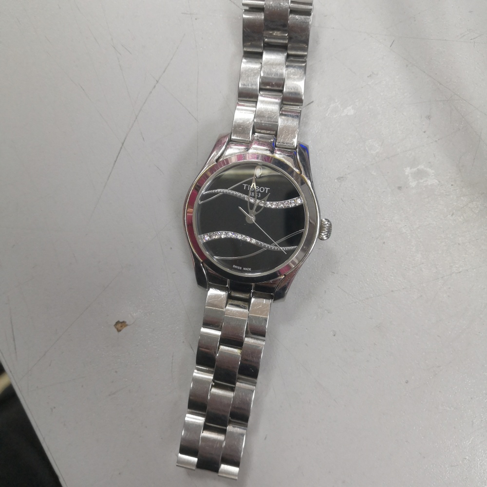 Часы TISSOT 1853