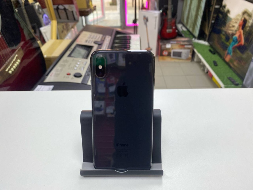 Смартфон iPhone X 64Gb