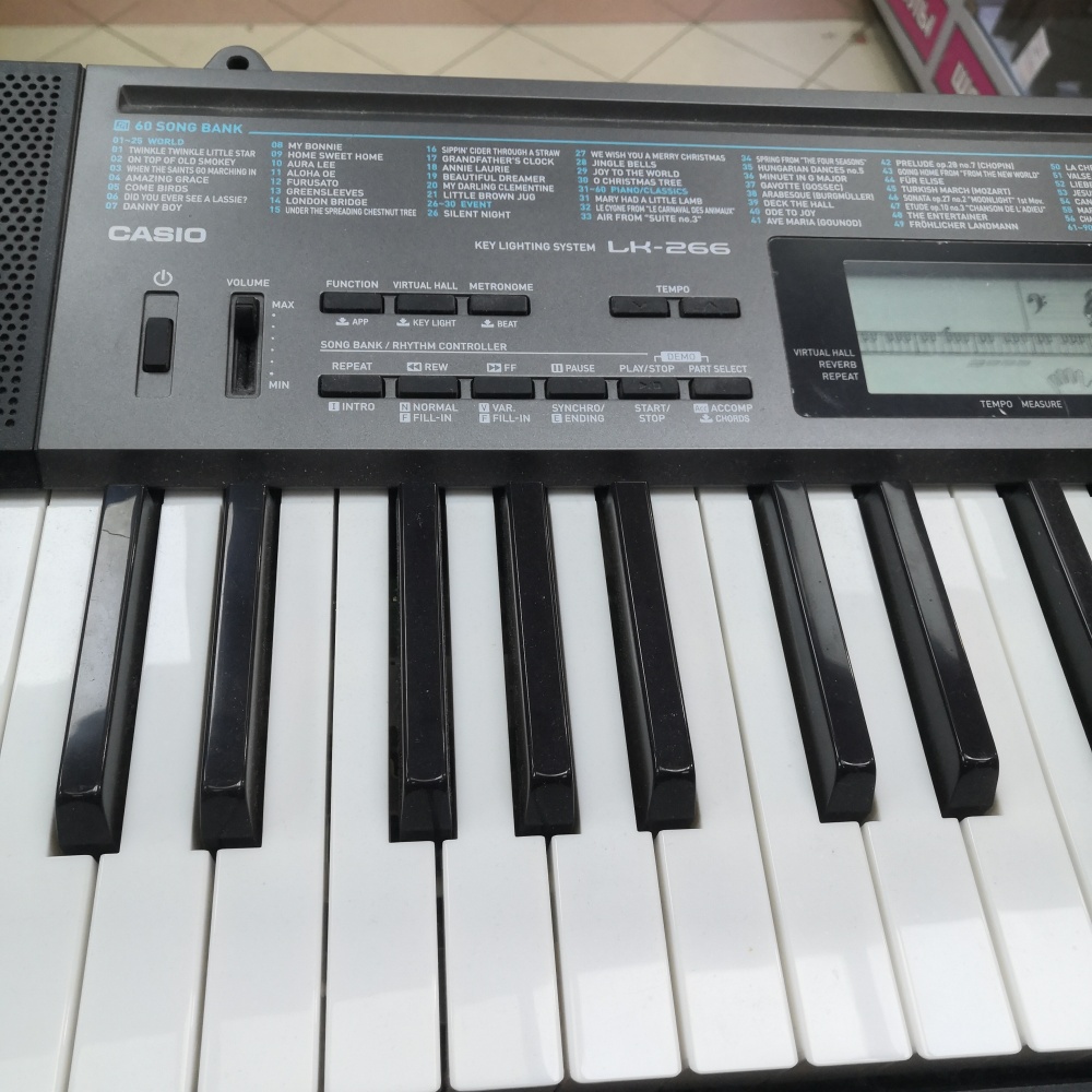 Синтезатор casio lk266