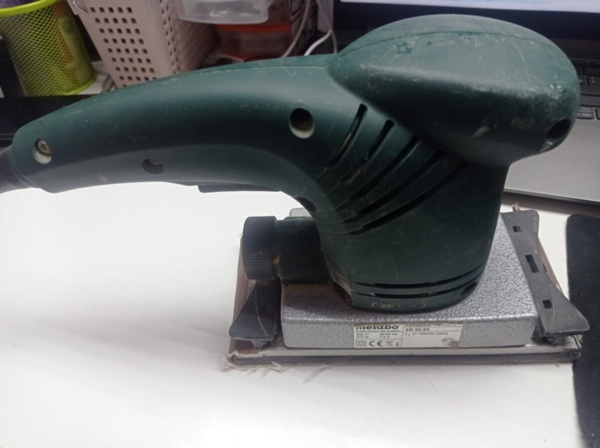 Шлифмашина метабо