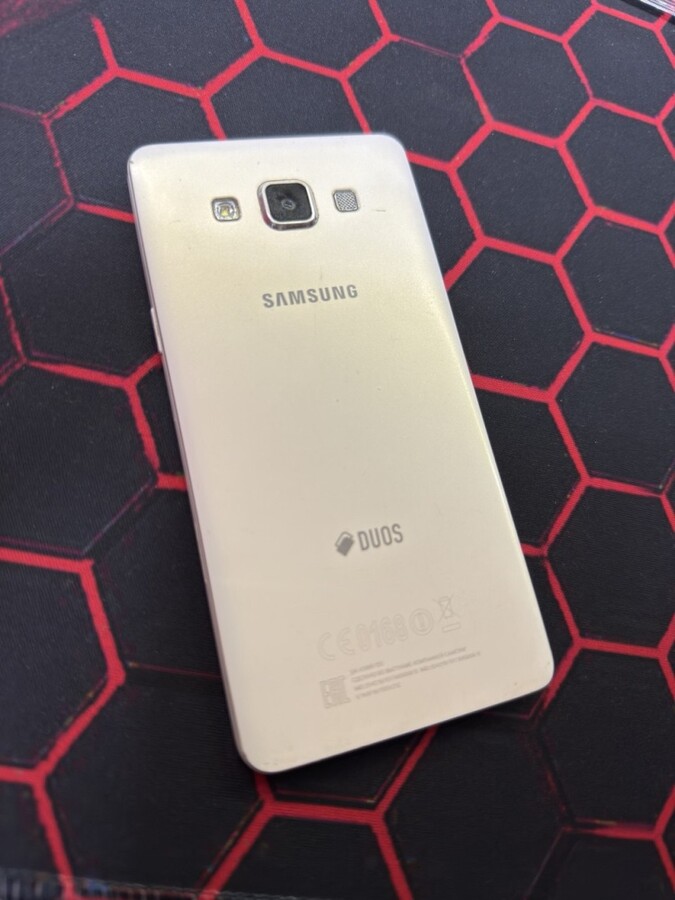 Смартфон Samsung A5 2018 16гб