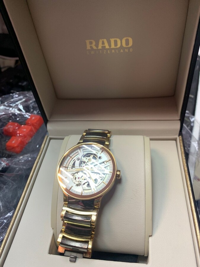 Часы Rado