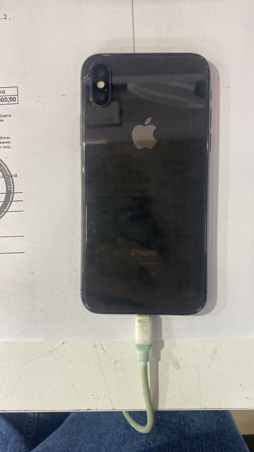 Смартфон iPhone X 64Gb