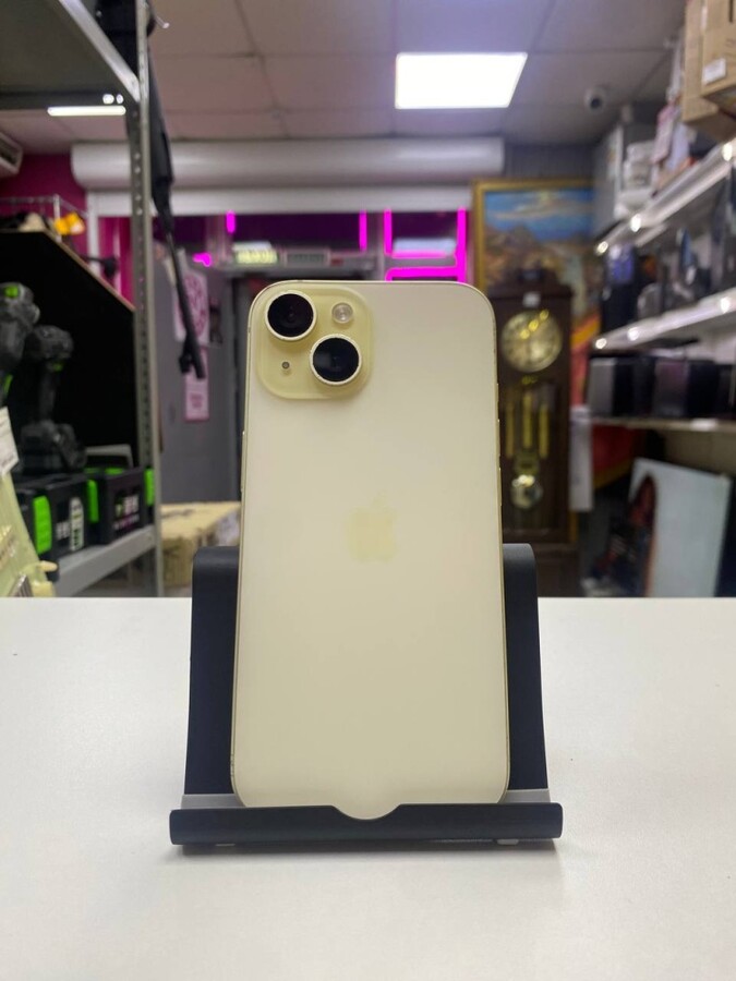 Смартфон iPhone 15 128gb