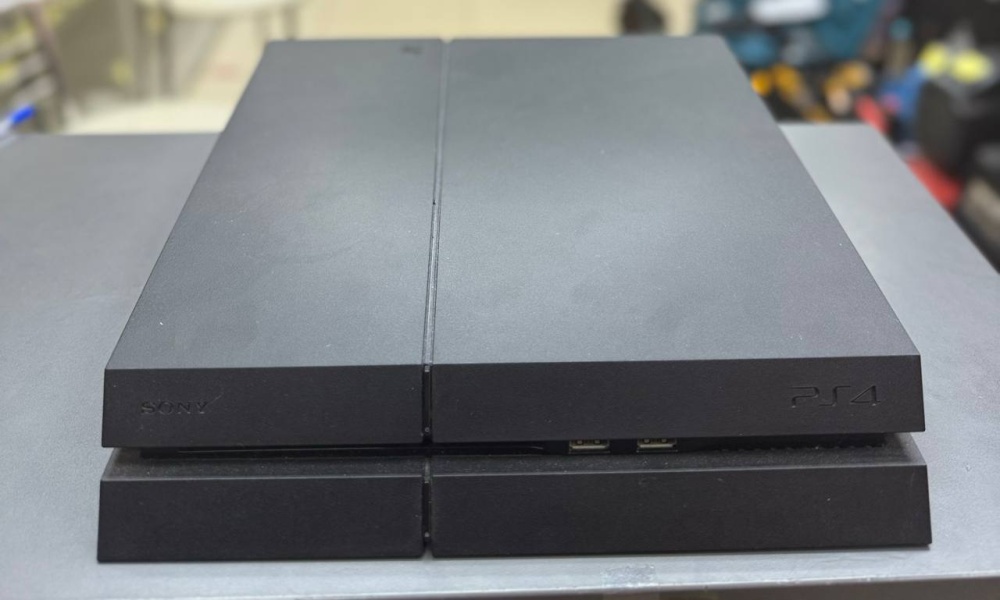 Игровая приставка Sony PlayStation 4 fat 1000gb