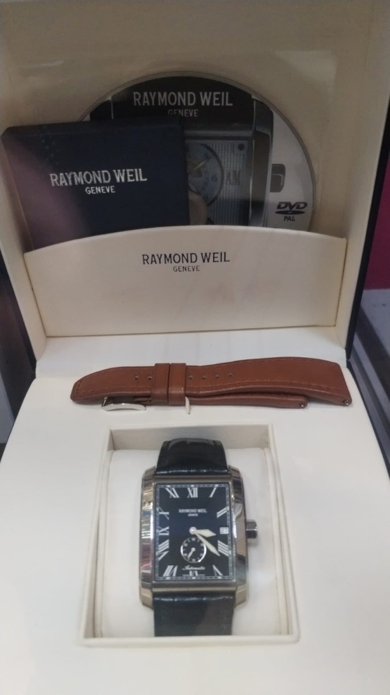 Часы RaYmOnd Weil