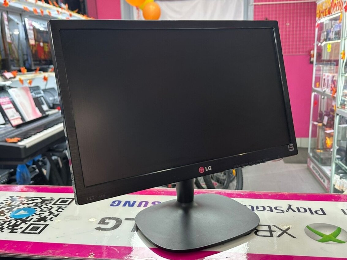 Монитор LG 19