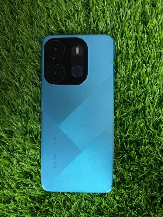 Мобильный телефон Tecno Spark GO 2023 3/64