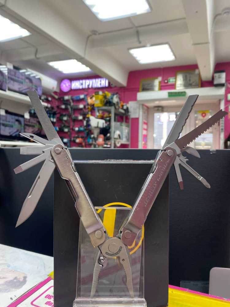 Мультитул LEATHERMAN Super Tool 300