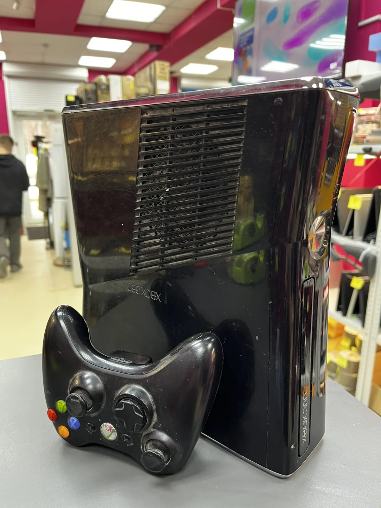 Игровая приставка XBOX 360 250гб