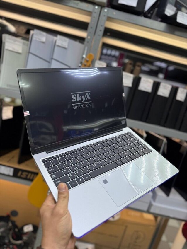 Ноутбук SkyX