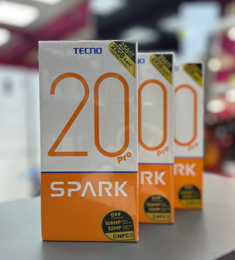 Мобильный телефон Tecno spark 20 pro 12/256