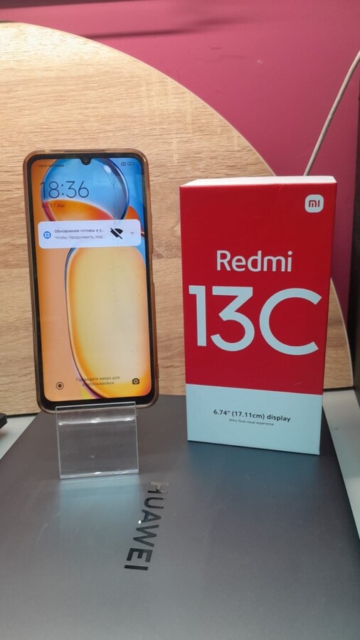 Смартфон Xiaomi Redmi 13C