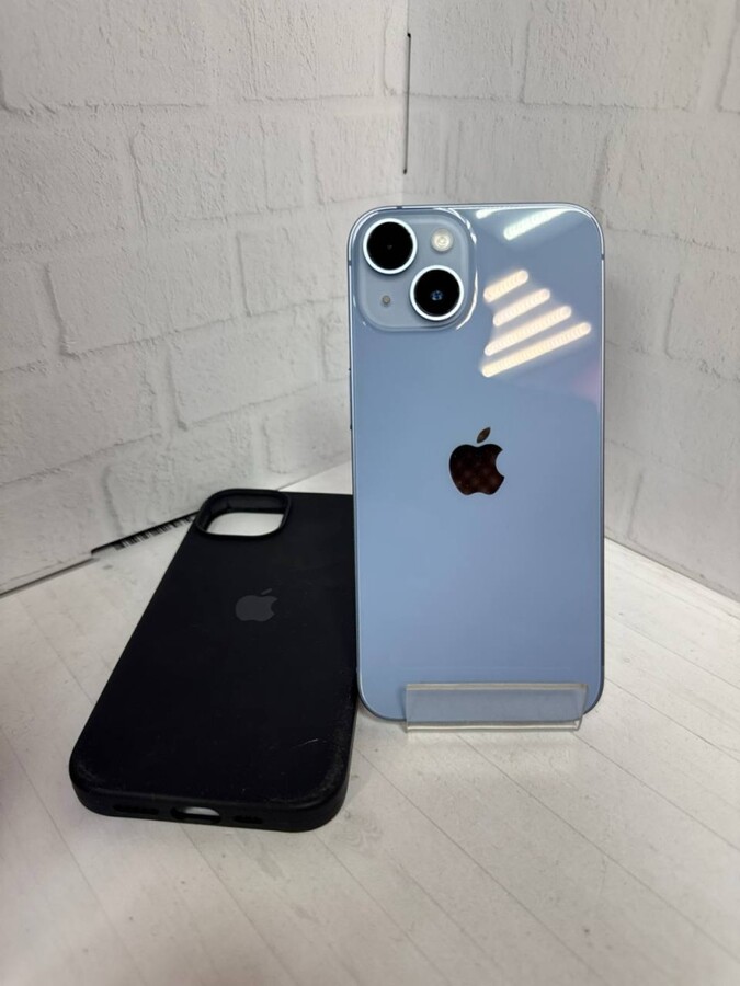 Смартфон iPhone 14