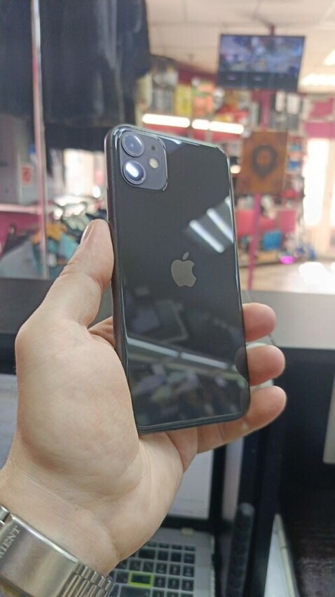 Смартфон iPhone 11 64Gb