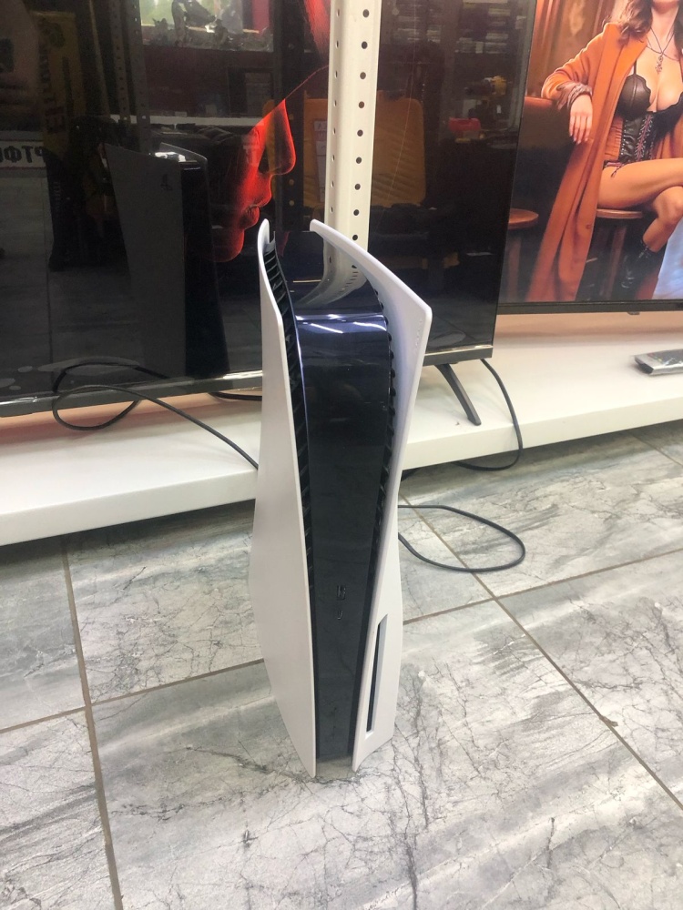 Игровая приставка Sony PlayStation 5