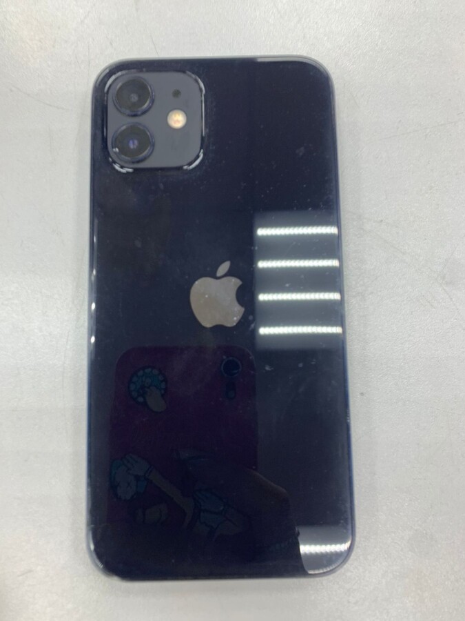 Смартфон iPhone 12 64 Gb