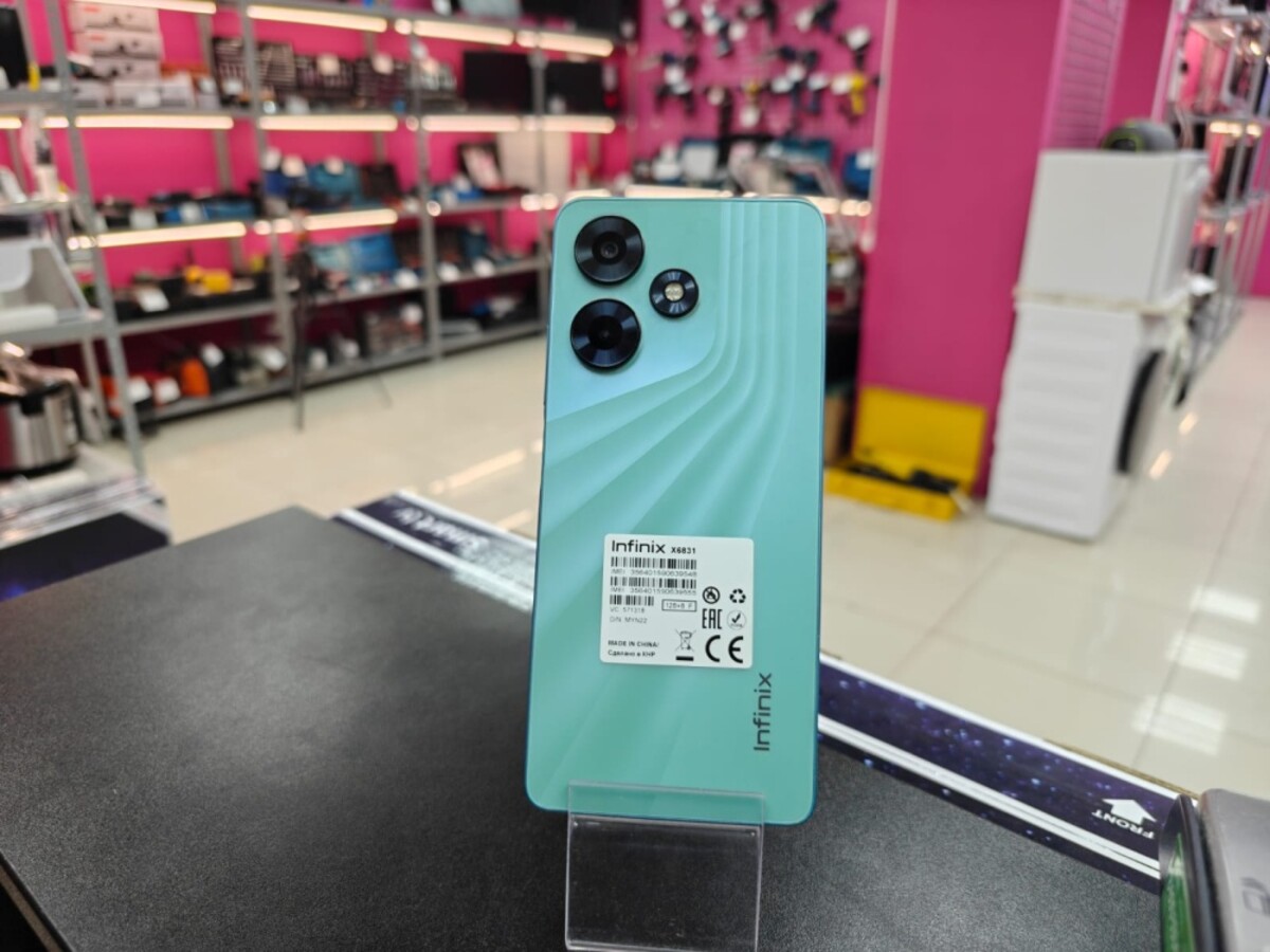 Мобильный телефон Infinix Hot 30 8/128