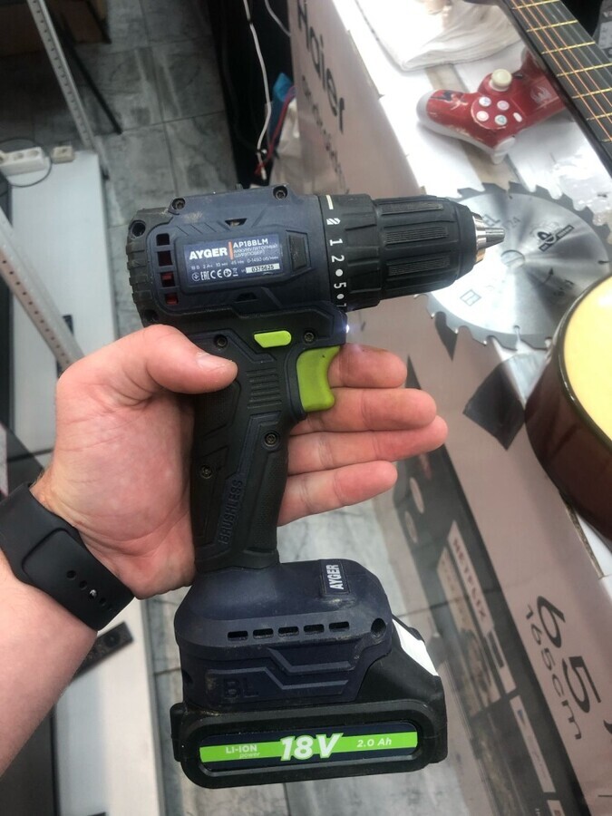 Шуруповерт ayger