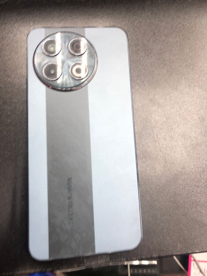 Мобильный телефон Tecno spark 30 pro 8\128