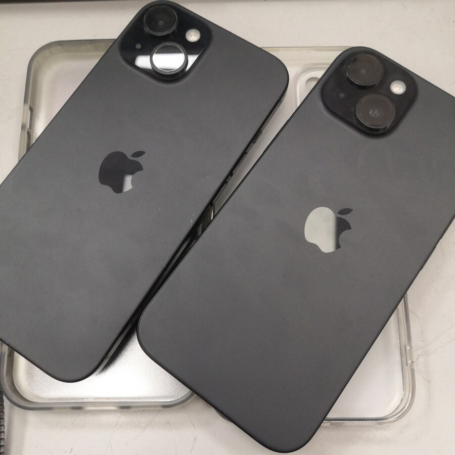 Смартфон iPhone 15 128