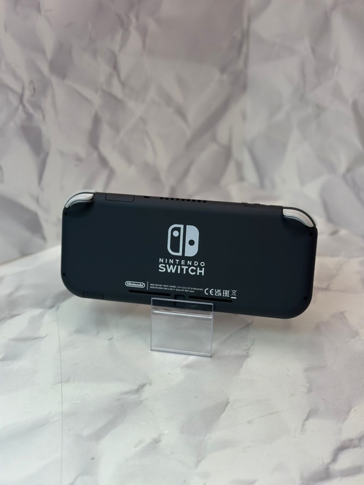 Игровая приставка Nintendo Switch